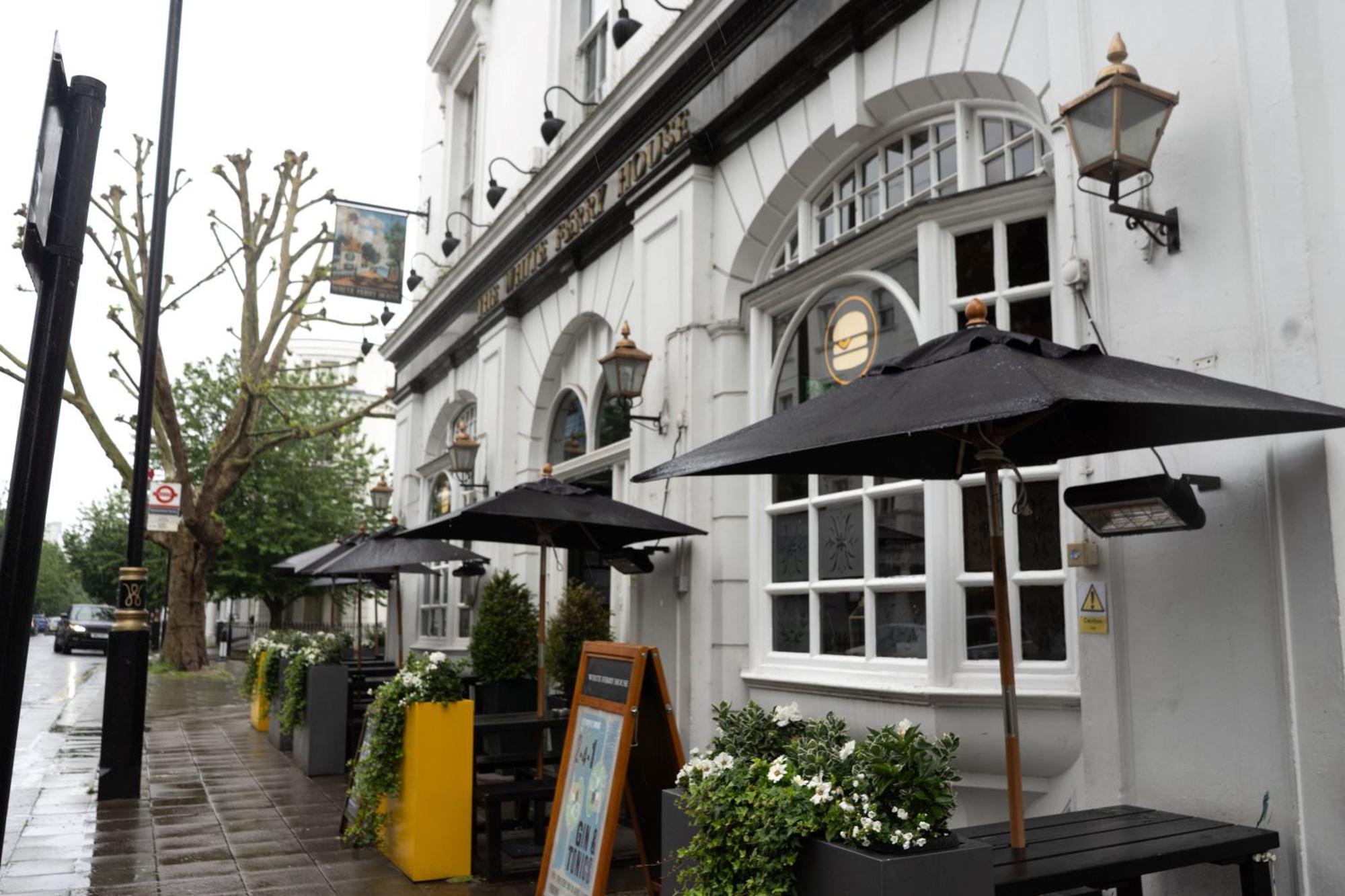 Publove @ The White Ferry, Victoria Londen Buitenkant foto